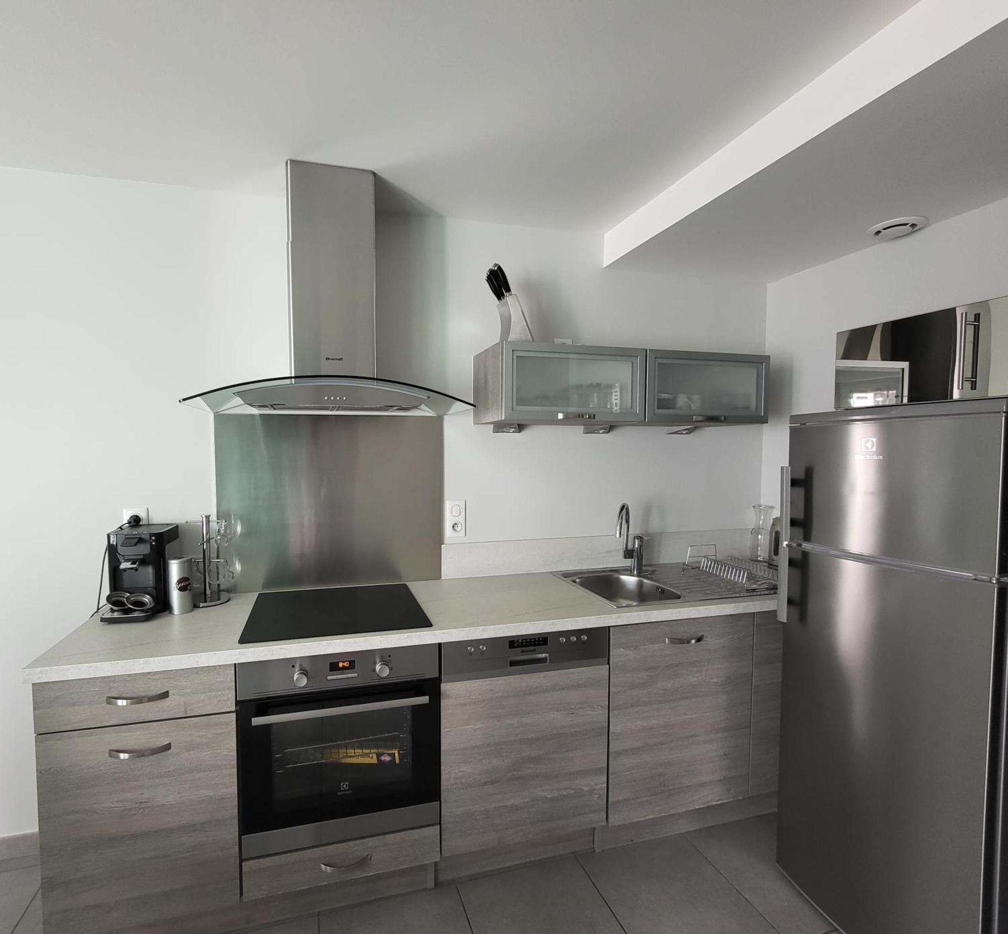 Le Touristic Appartements Люс-Сен-Совёр Экстерьер фото